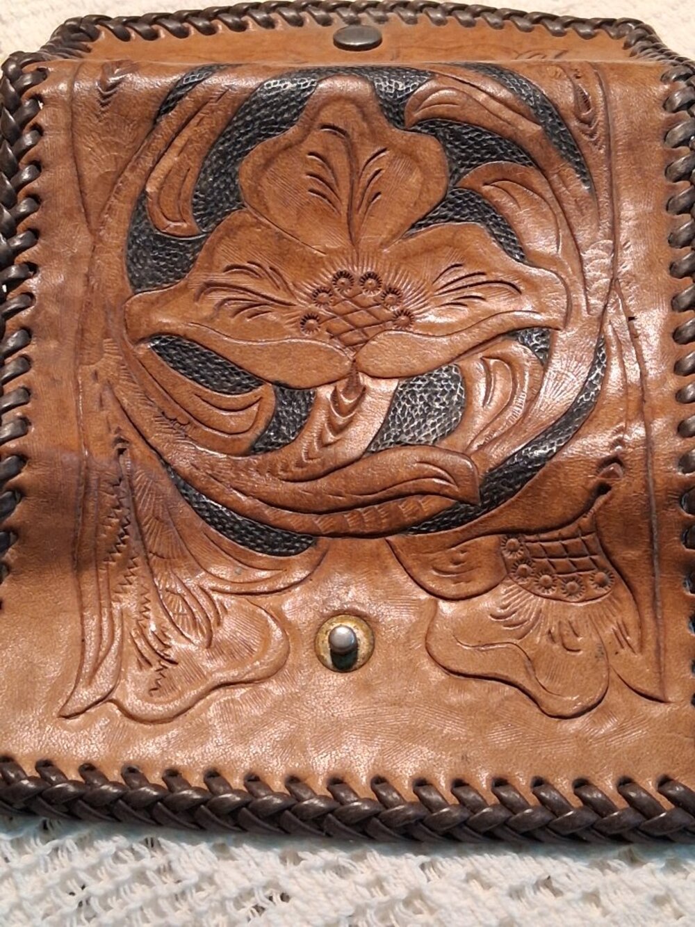 👜 Tooled Leather Key Wallet – 1970s Vintage Floral Design 🌼 - Picture 8 of 12